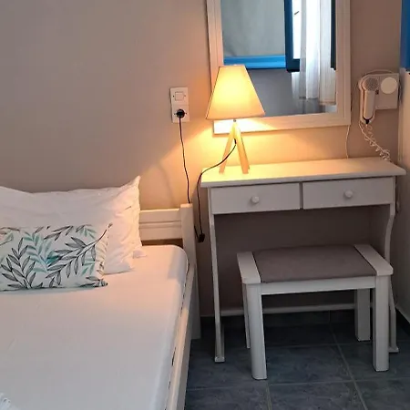 Elisabeth Agios Ioannis (Tinos)