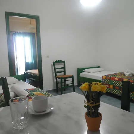 Elisabeth Agios Ioannis (Tinos)