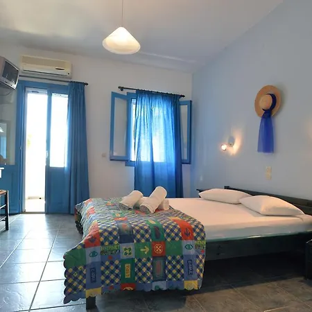 Elisabeth Agios Ioannis (Tinos)